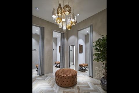 Monsoon westfield 17 06 2016 hi res 13